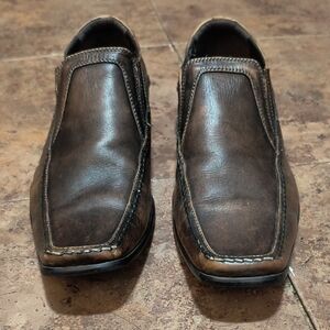Reaction Kenneth Cole Key Note Brown Slip-On Loafers